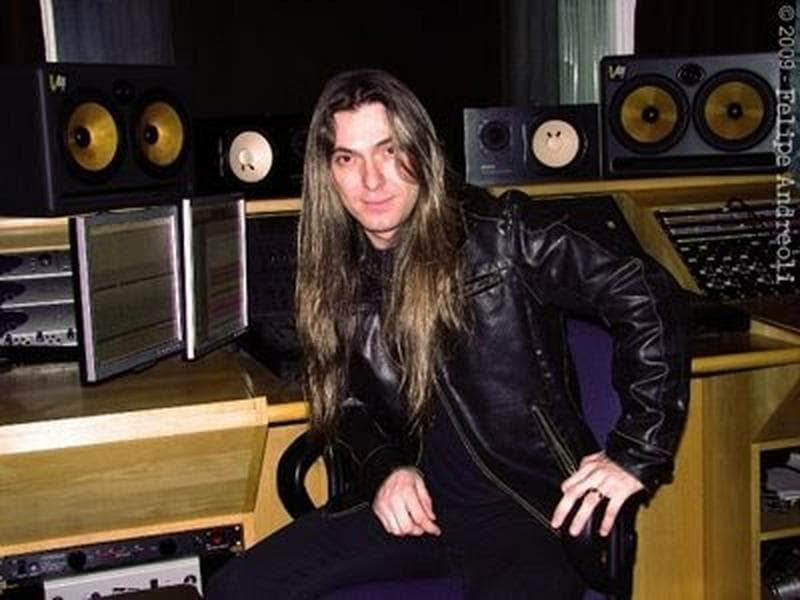 Procuro baterista para criarmos um projeto do zero