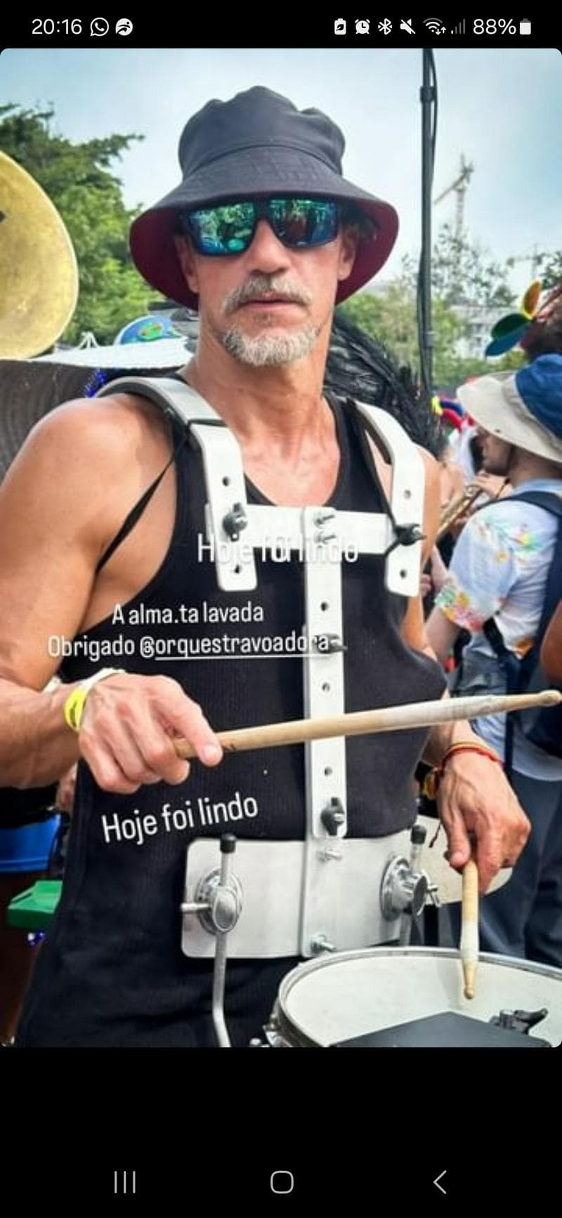 Baterista 53 anos